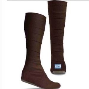Toms black wrap boots size 9